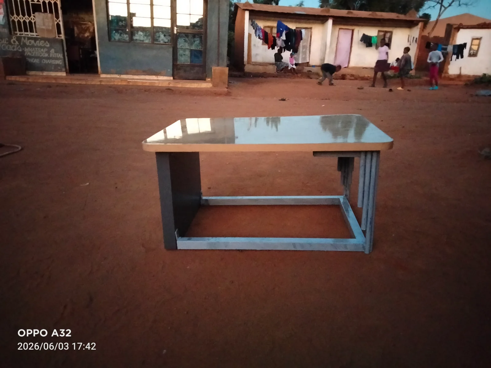 Coffe table — image 2